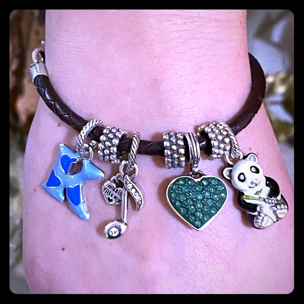 Brighton Bracelet w-Brown Leather Band & Charms
